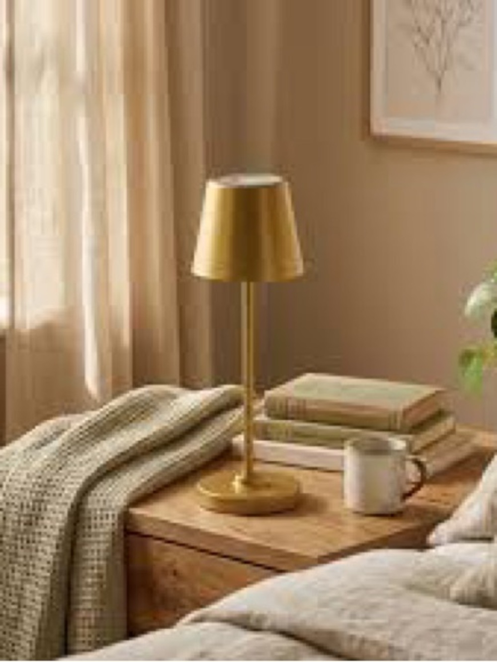 NWT Better Homes And Gardens Gold Table Lamp Color Changing Indoor/Outdoor